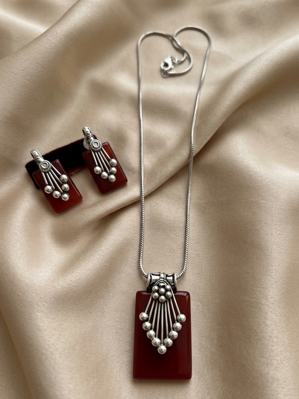 Triangle Shaped Resin Pendant Set (Copy)