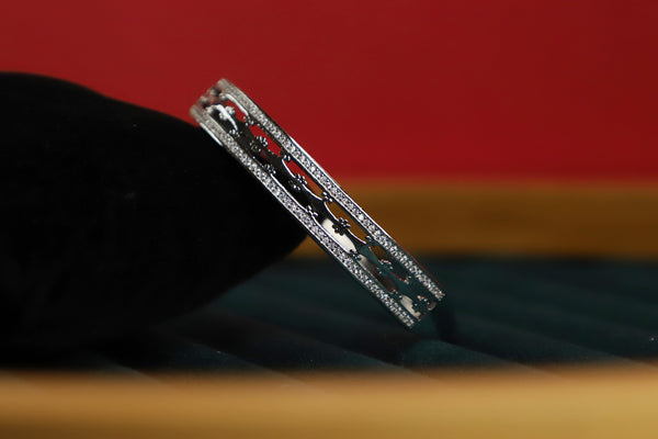 Meraki American Diamond Classy Bracelet