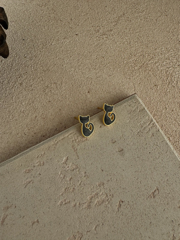 Classy Cat Design Studs