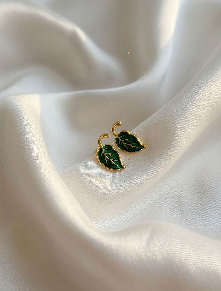 Green Leaf Stylish Earring