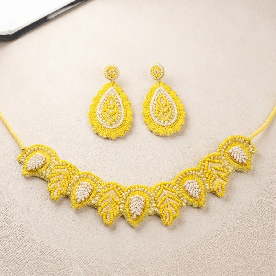 Handmade Leaf Design Choker Design