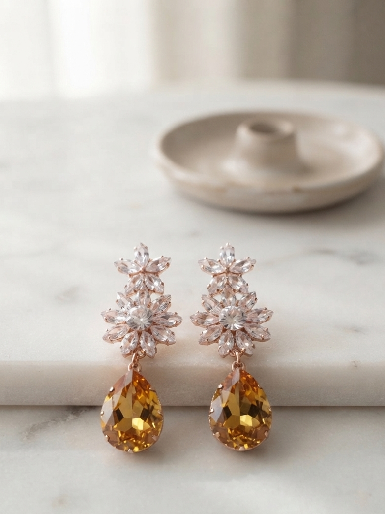 Traditional Crystal Stone Earring