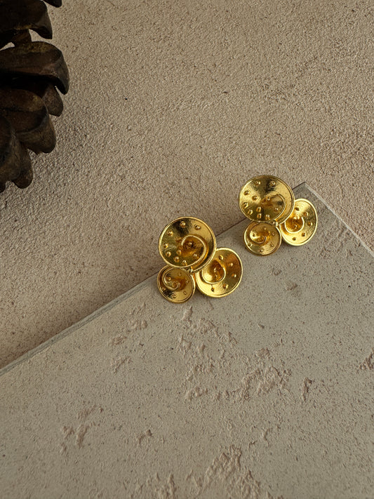Gold Classy Earrings