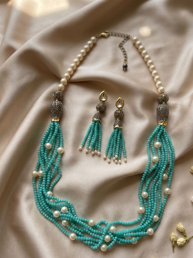 Multilayered Mala with jadau kundan and Pearls
