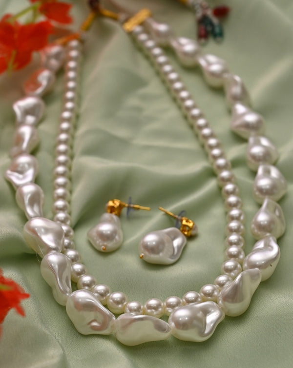 Stunning Double Layer Pearl Neckpiece