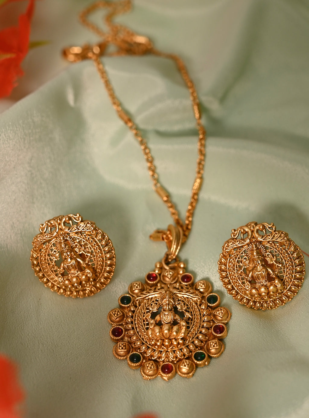 Gold Plated Saraswati  Mata Pendant Set