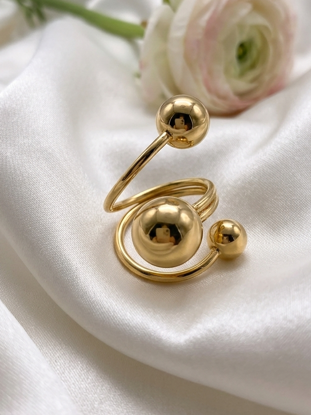 Anti-Tarnish Triple Ball Ring