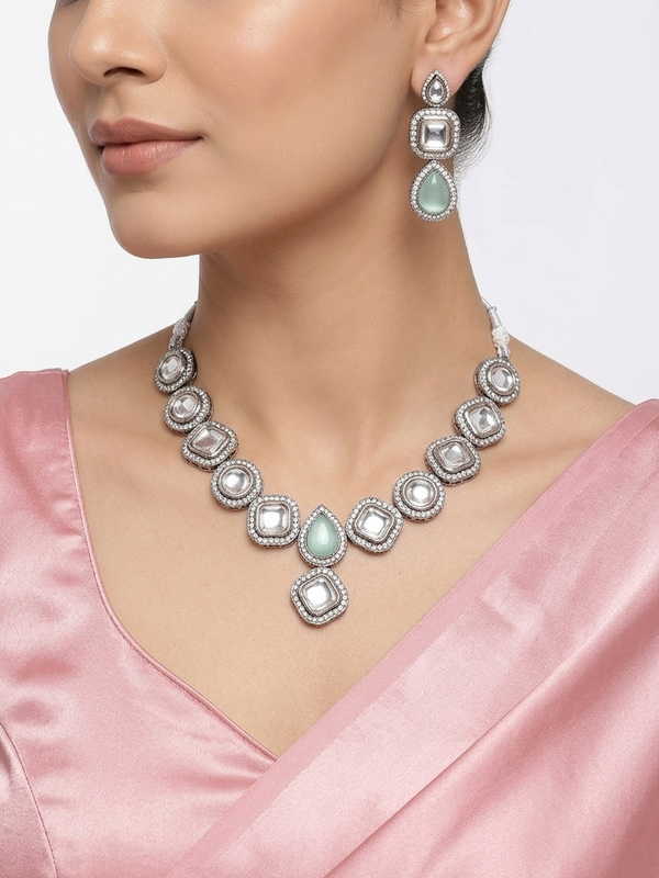 Meraki Diamond Studded Kundan Choker Set