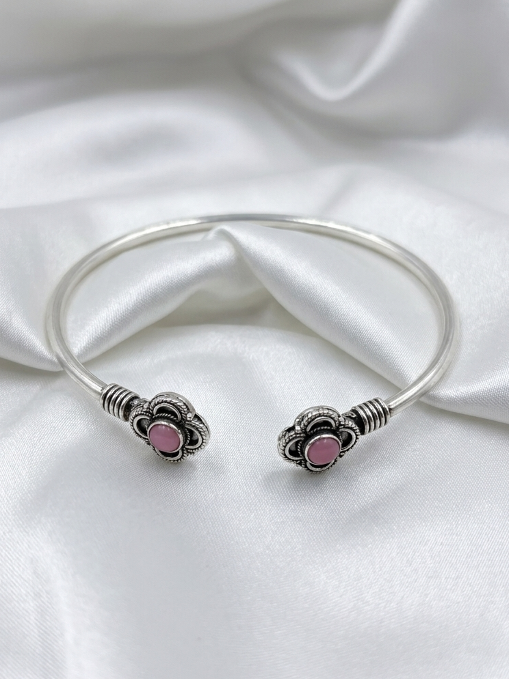 Oxidized Silver Plated Flowered Shaped Bracelet