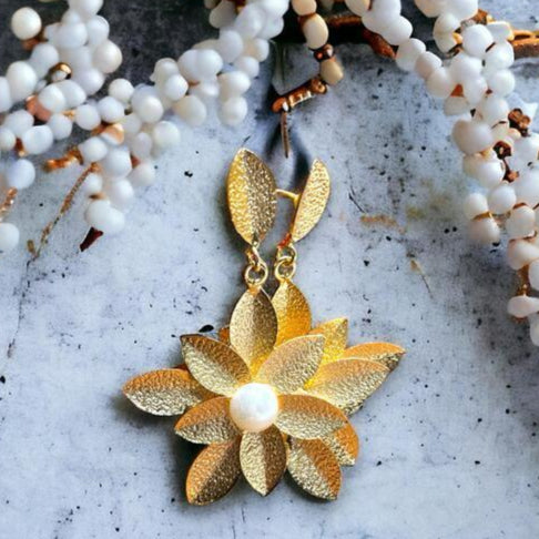 Flower Design Earrings with Pearl