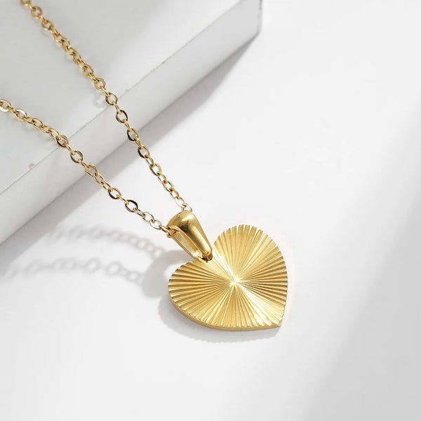 Anti-Tarnish Heart Shape Pendant Chain