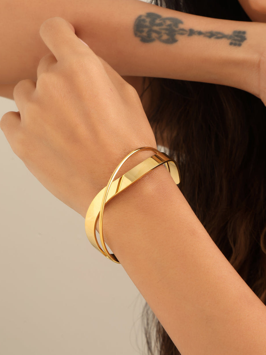 Twisted Cross Anti Tarnish Bracelet