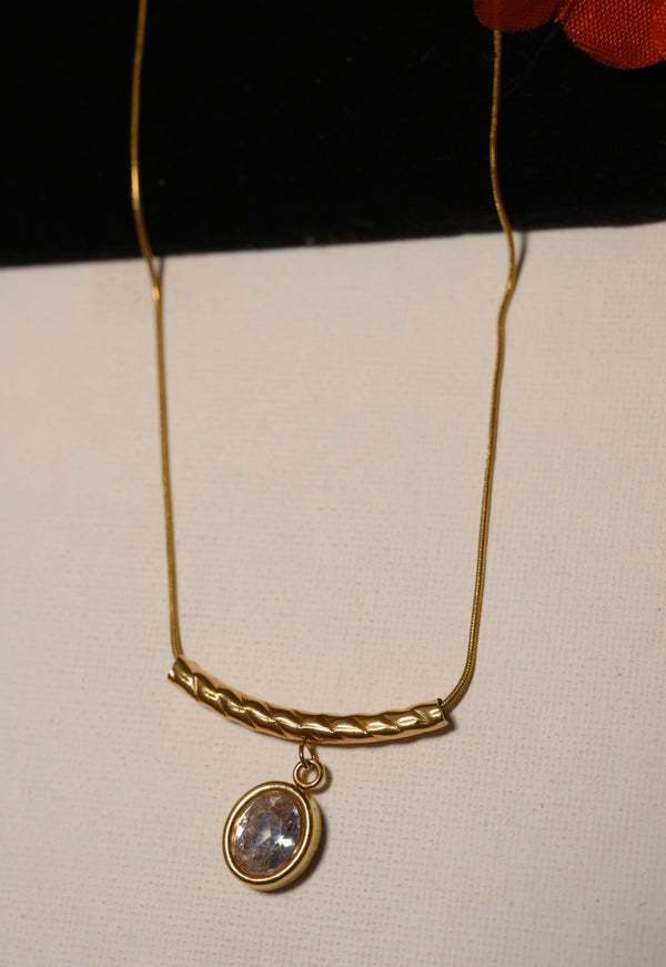 Stunning Gold Plated Pendant Chain
