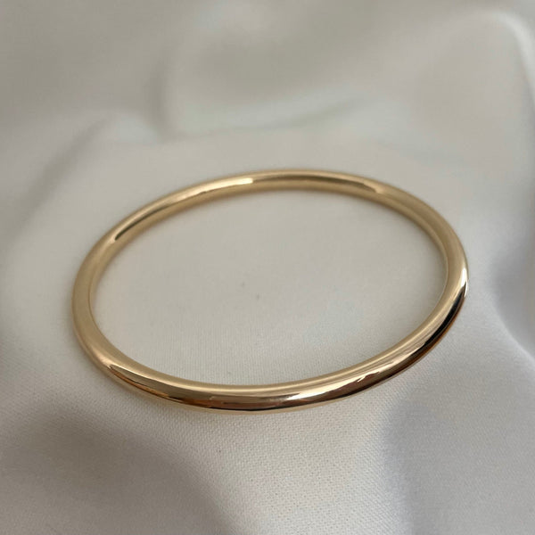 Simple Bangle Style Bracelet