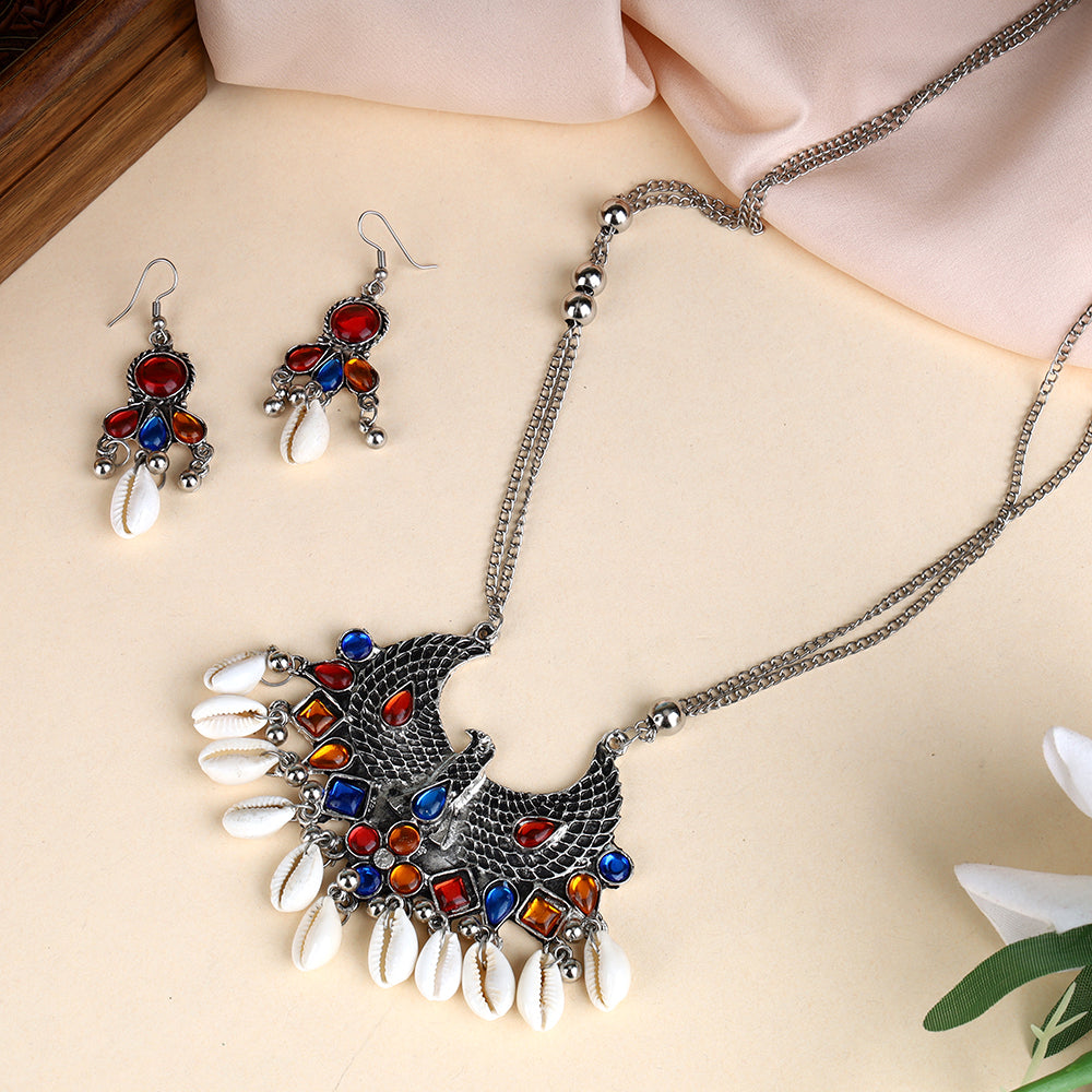 Oxidized Long Necklace with Shell