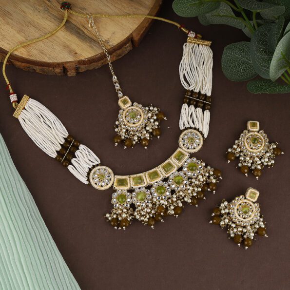 Gold Plated Kundan Studded Necklace