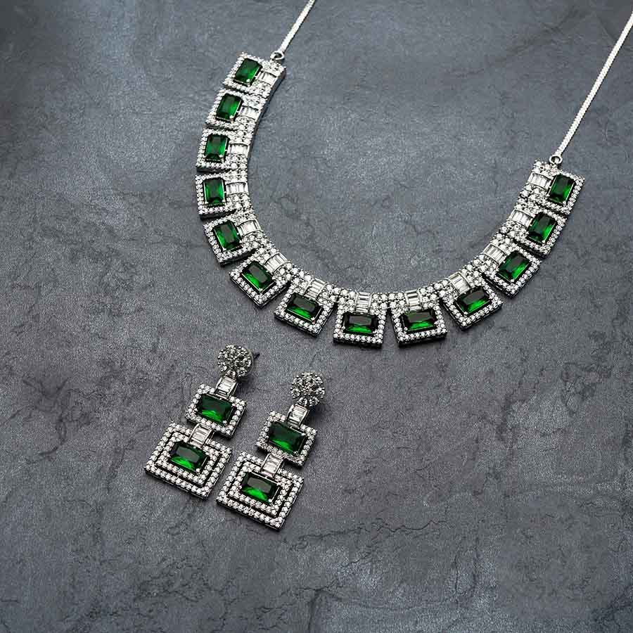 Rhodium Plated Emerald Green Zirconia Droplet Necklace Set