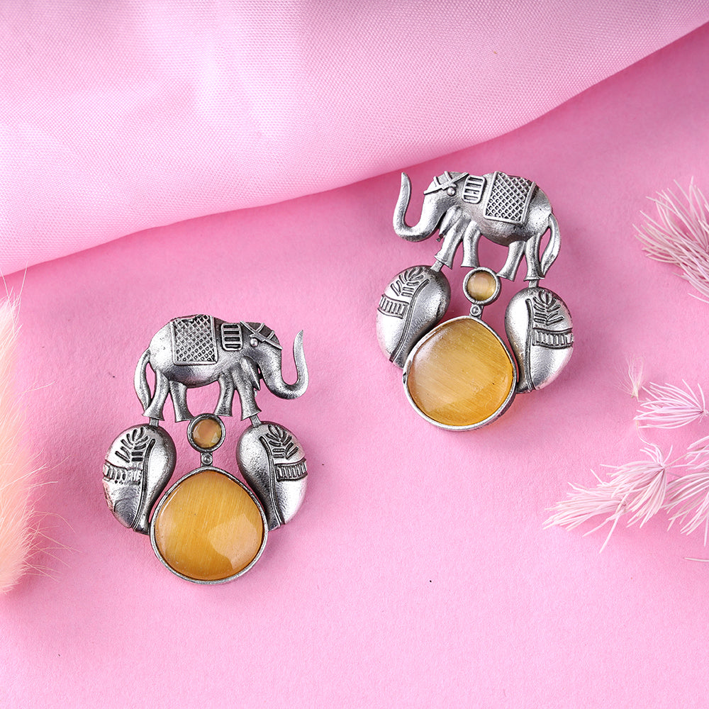 Elephant Design Earring with Monalisa Stone