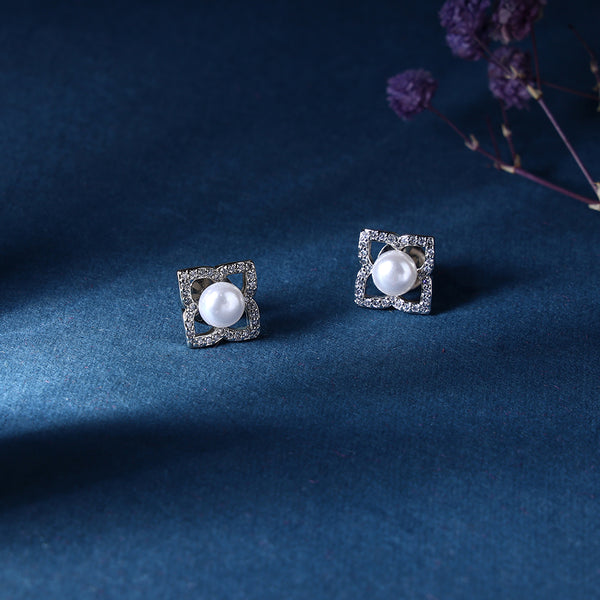 Faux Pearl & Rhinestone Stud