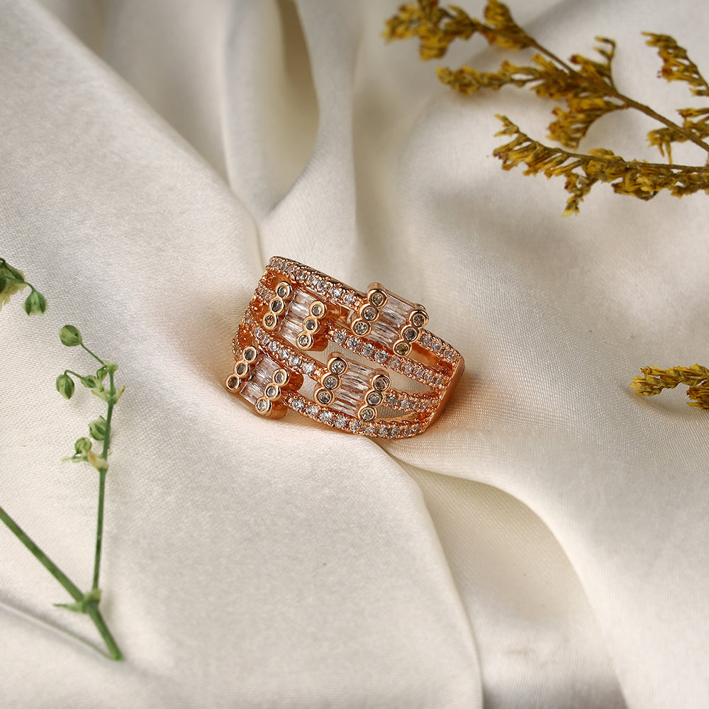 Baguettes and Round Diamond Ring