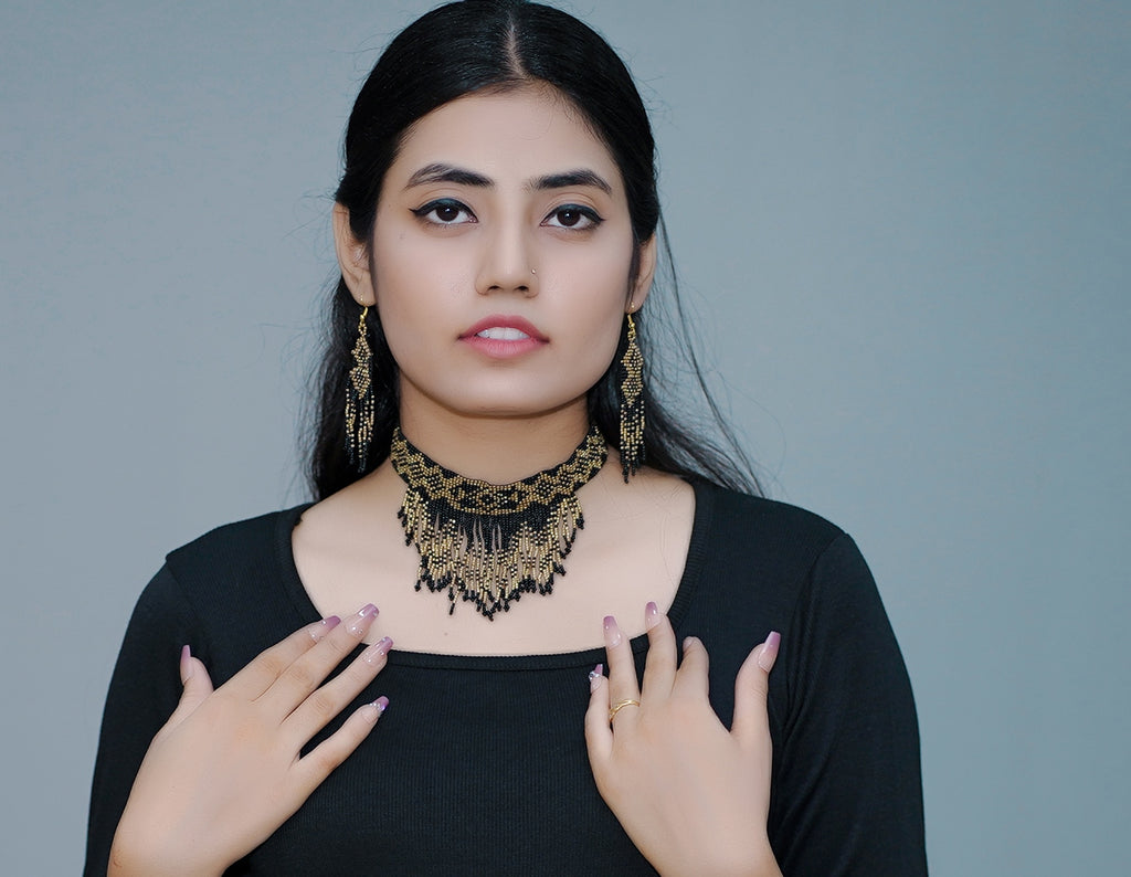 American Style Seed Bead Choker Set