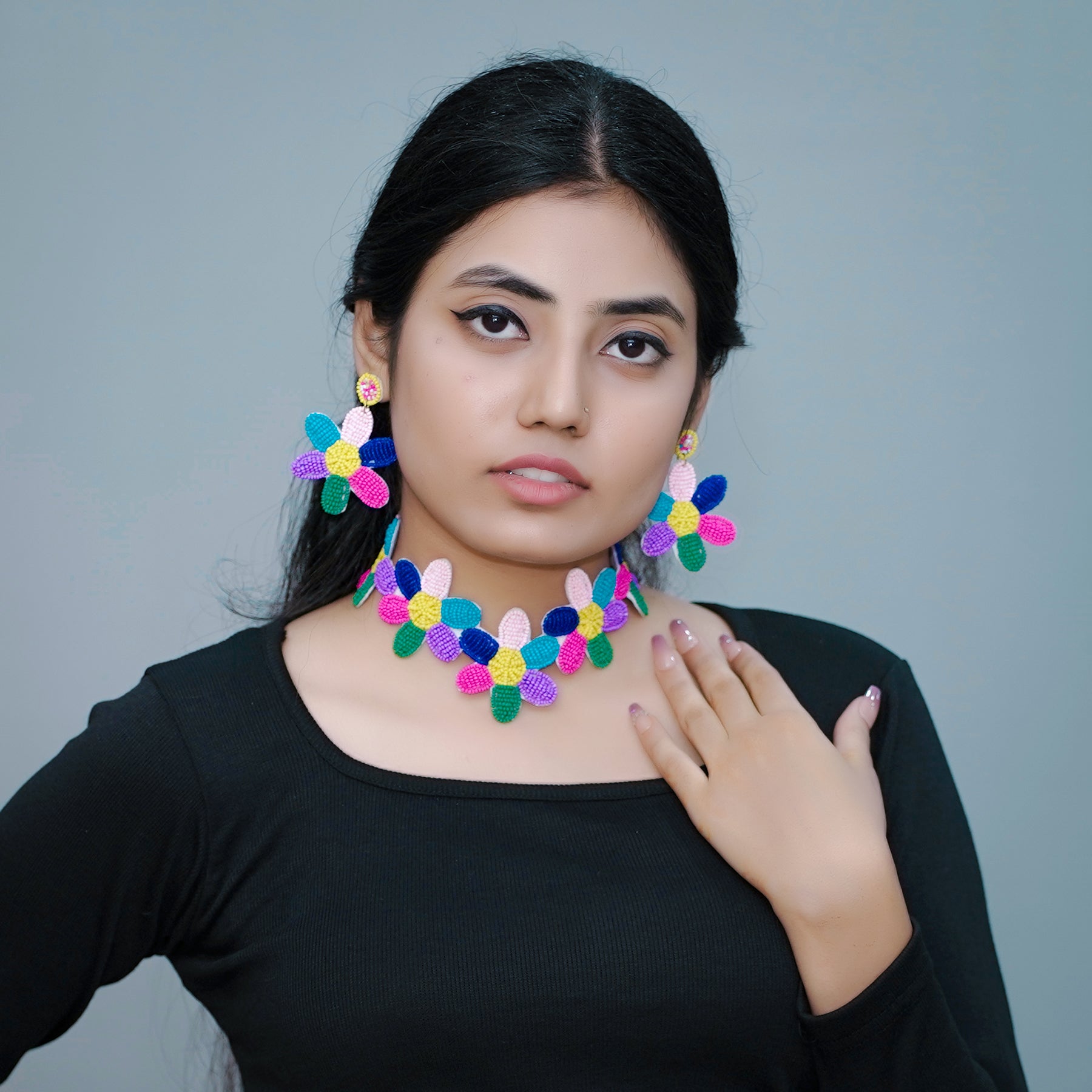 Flower Design Multicolor Handmade Choker Set