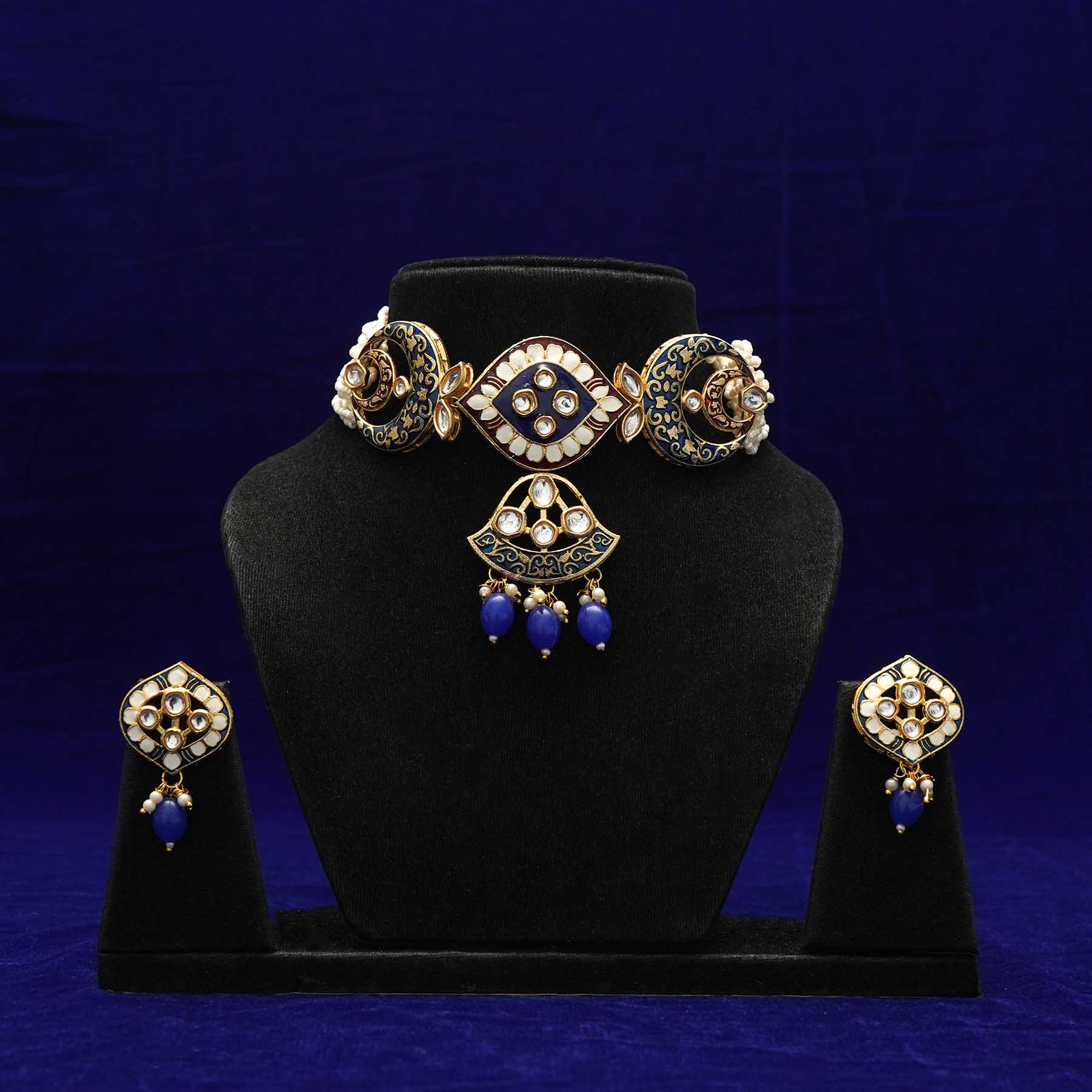 Meraki Kundan Minakari Choker Set With Beads