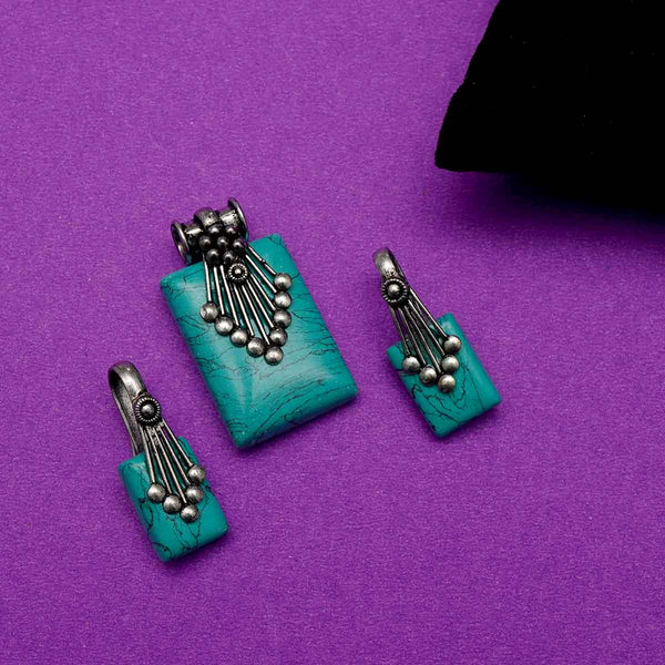 Resin Oxidized Pendant Set