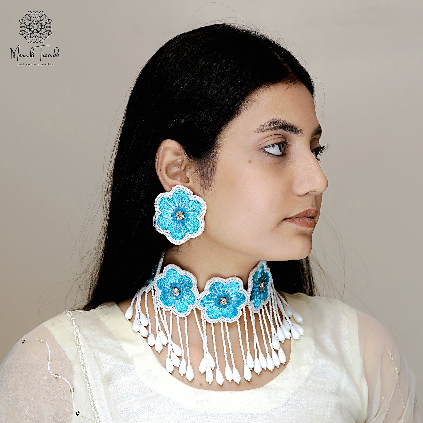 Ukrainian Beaded Flower Shaped Drop Choker Set