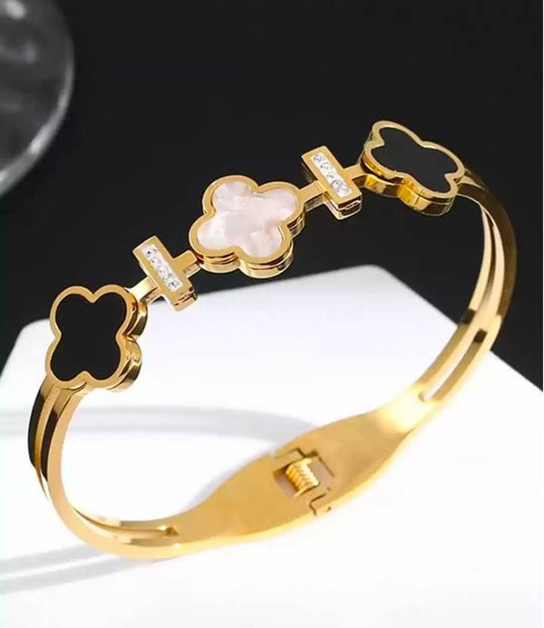 Anti-Tarnish Clover Leaf Bracelet