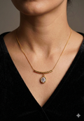 Stunning Gold Plated Pendant Chain
