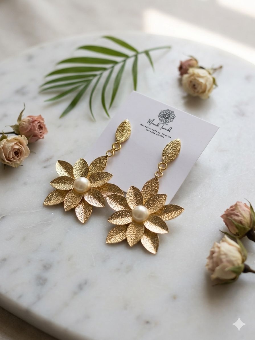 Flower Design Earrings with Pearl