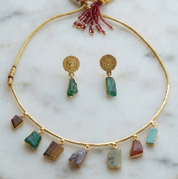 Seven Stones Brass Necklace Set