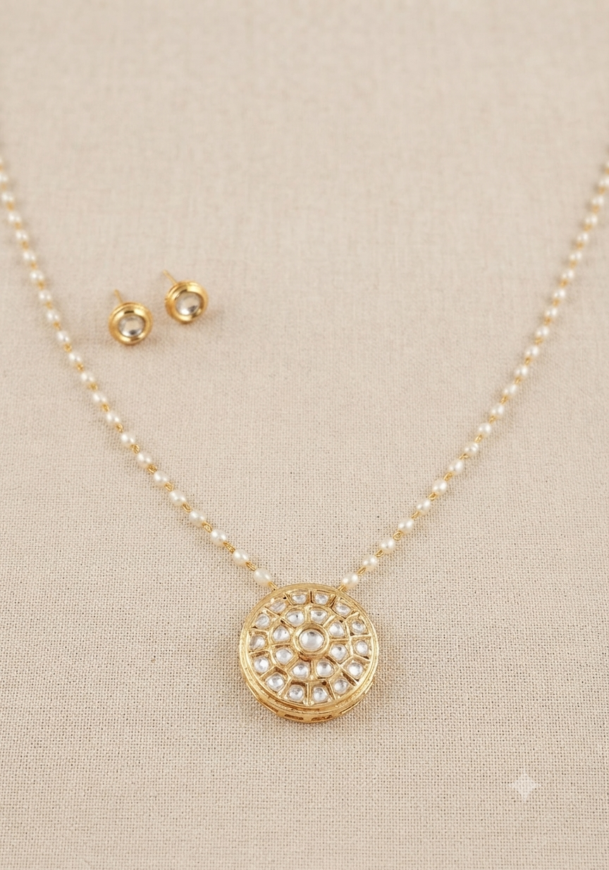 Rajasthani Kundan Pendant Set