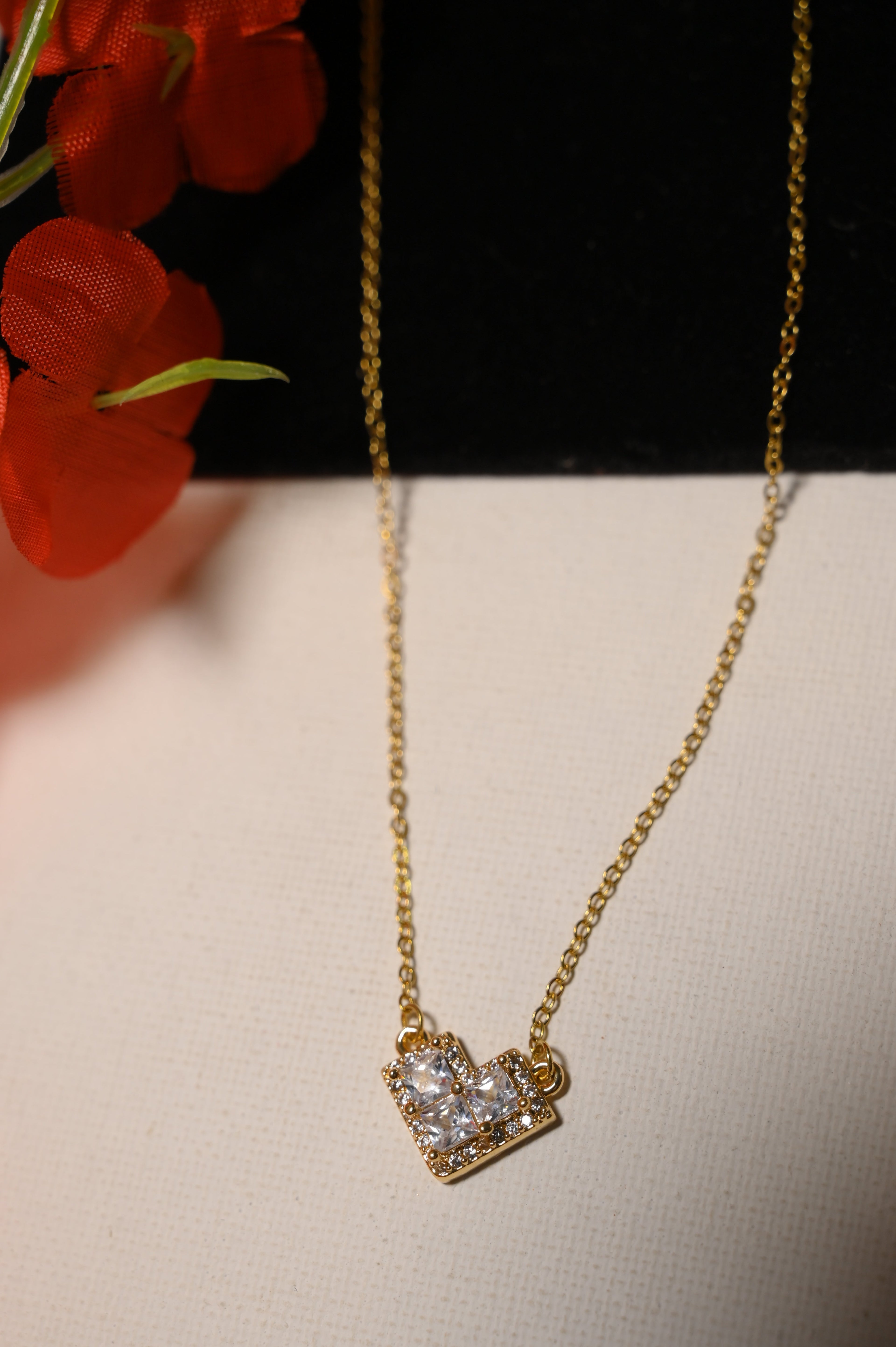 Beautiful Anti-Tarnish Pendant Chain