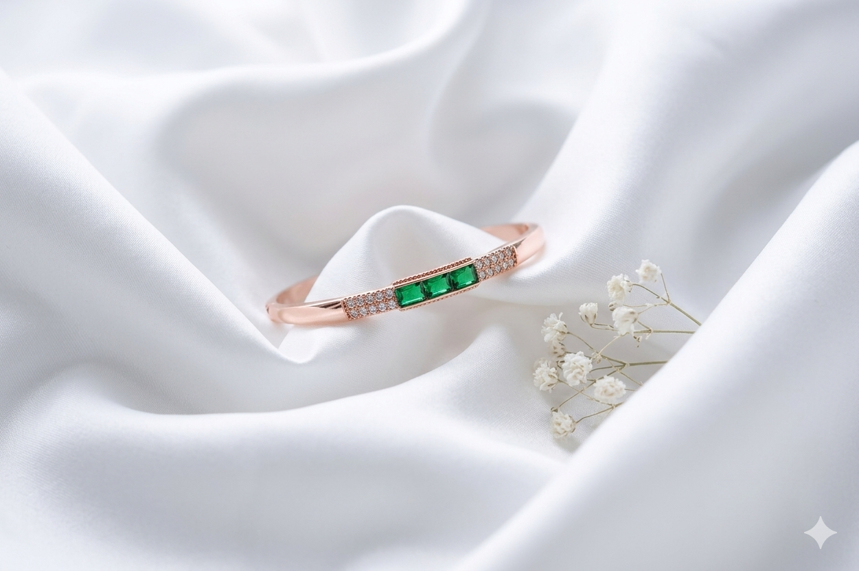 Green Emerald Stone Studded Rose Gold Bracelet